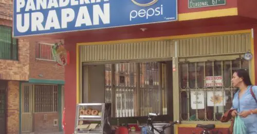 PANADERIA URAPAN PANADERIA URAPAN
